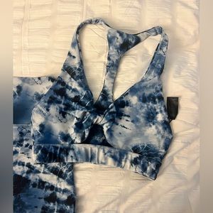 Beach riot workout set